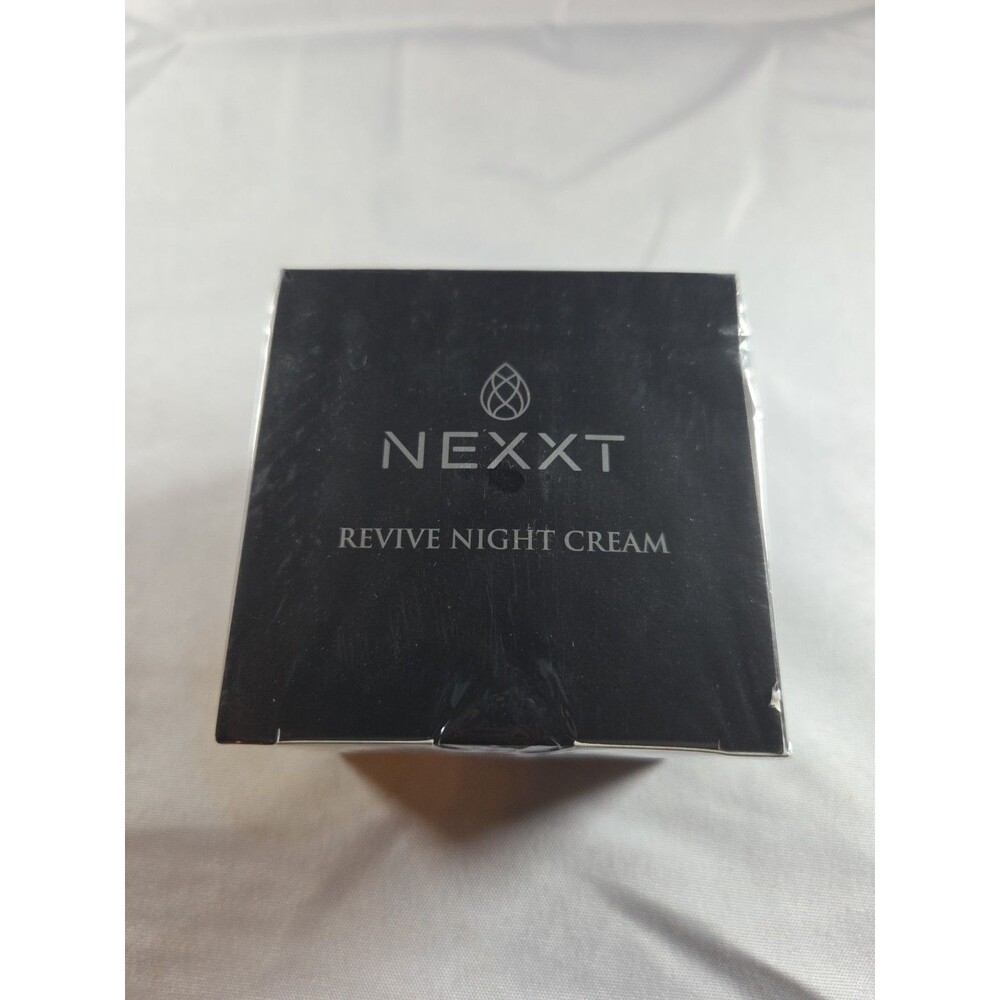 NEXXT Revive Night Cream Vitamin E Retinol Apricot Shea Wrinkles 1.7 Fl Oz 50ml